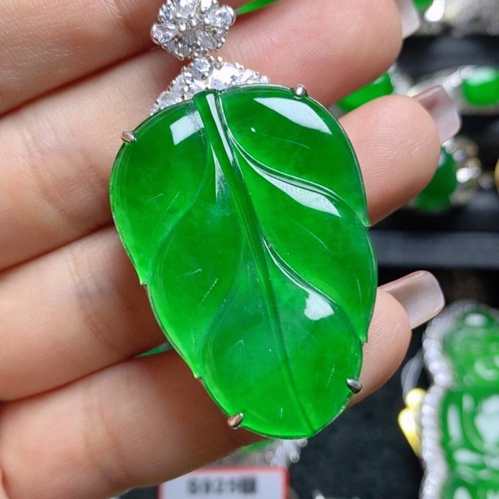 翡翠挂件银S925镶嵌叶子