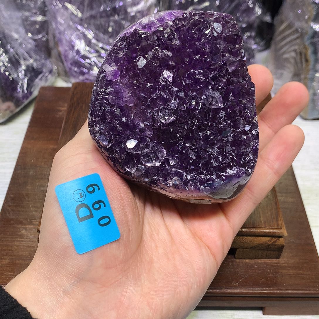 紫晶大型摆件（非配饰）未镶嵌