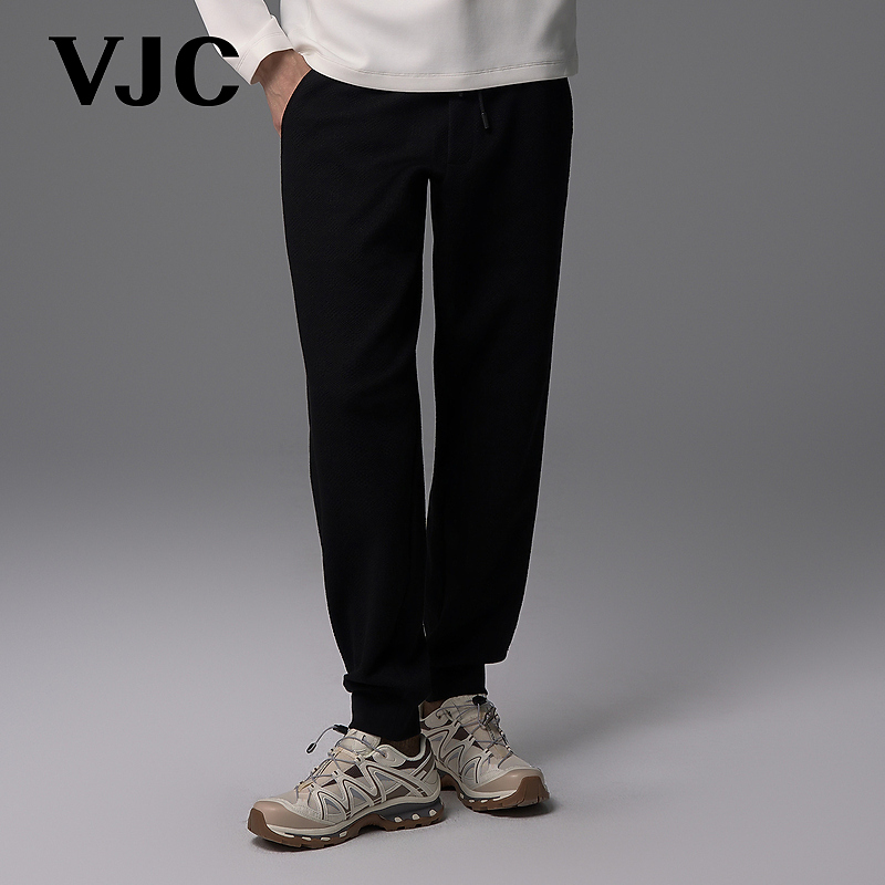 VJC/威杰思2025秋季新款男装时尚刺绣束脚针织休闲裤DAECP2763
