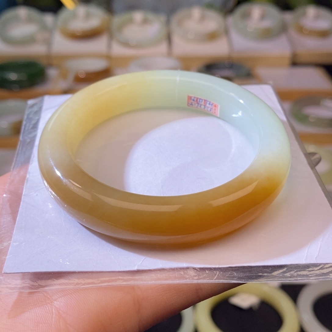 和田玉手镯未镶嵌56.3