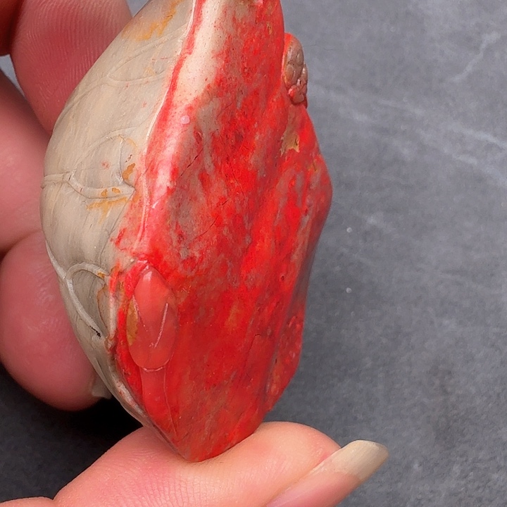 昌化鸡血石昌化鸡血石