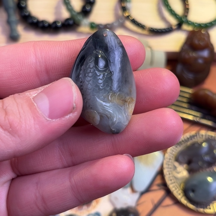 和田玉（糖玉）未镶嵌颈饰