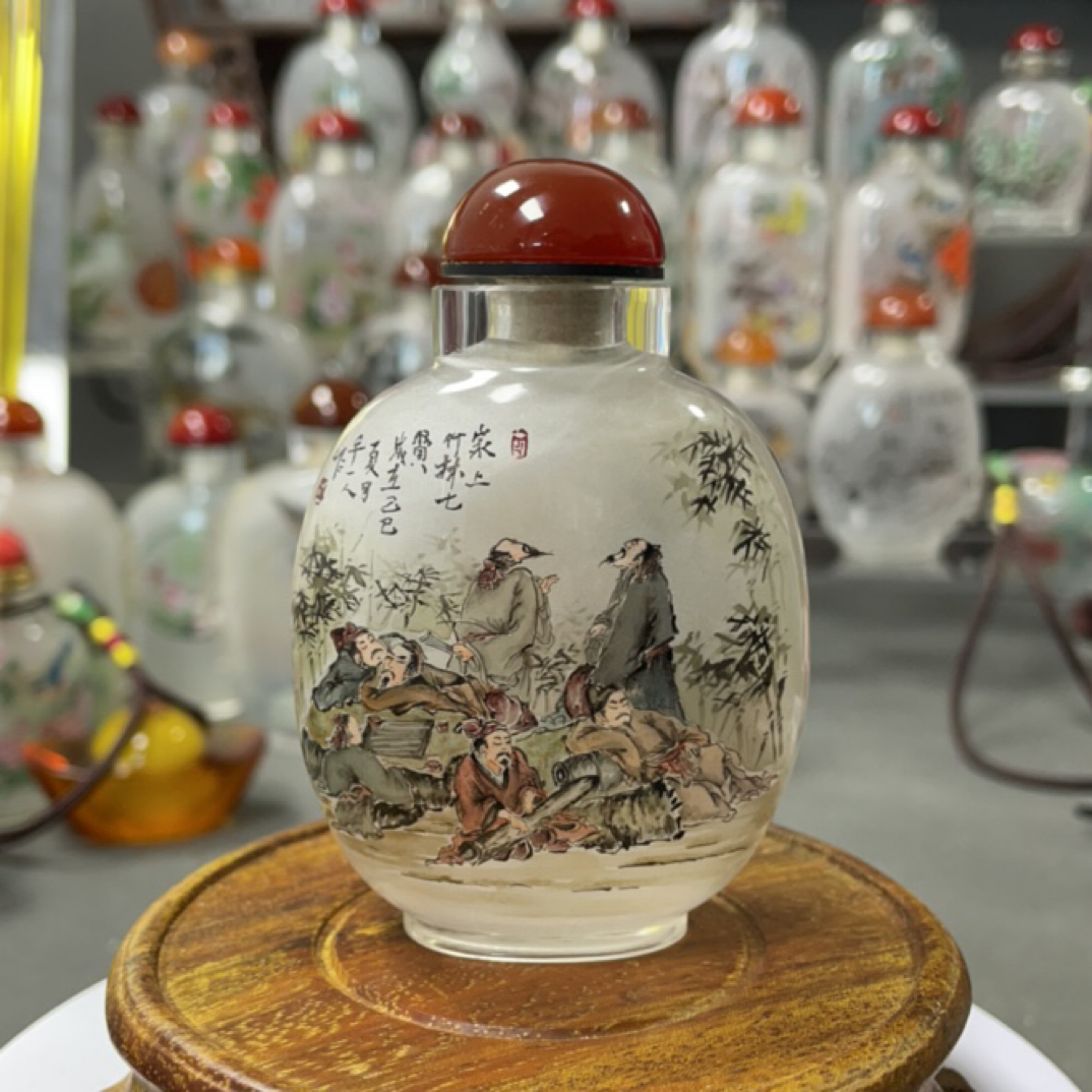 非遗内画精品人物文创礼品适合商务往来与收藏