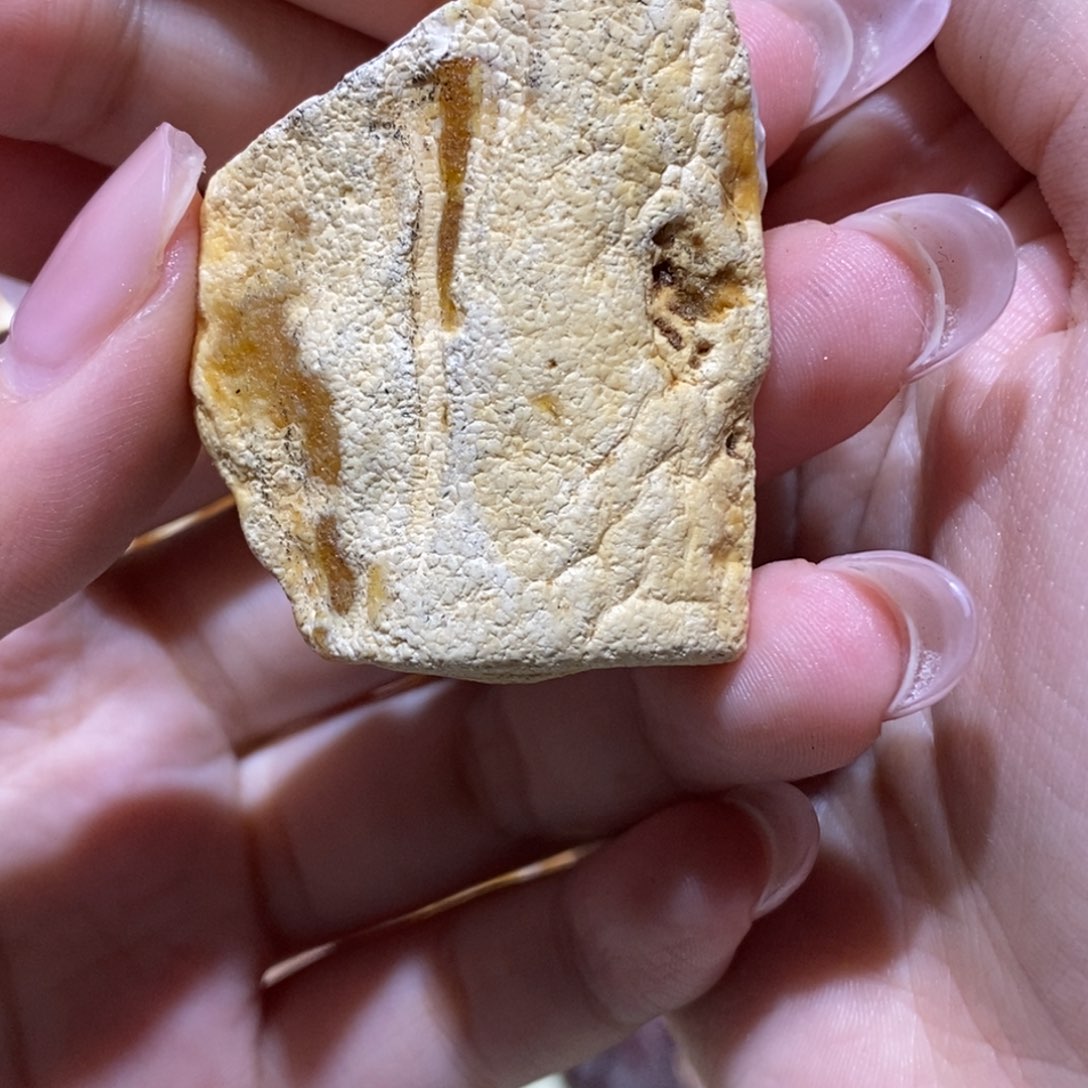 抛***谈定制琥珀蜜蜡原石 a 16.8