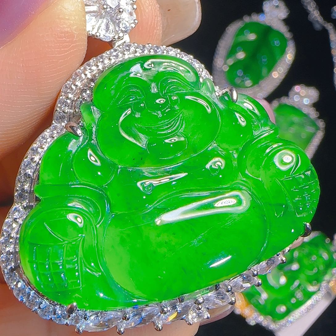 翡翠吊坠(赠链)银S925镶嵌