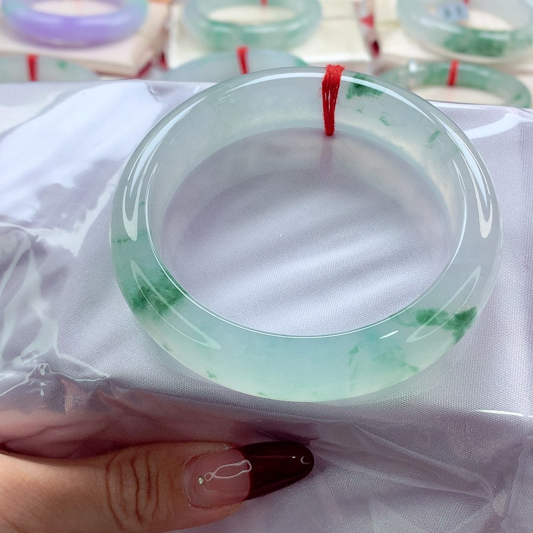 翡翠手镯未镶嵌你*58.2 灵