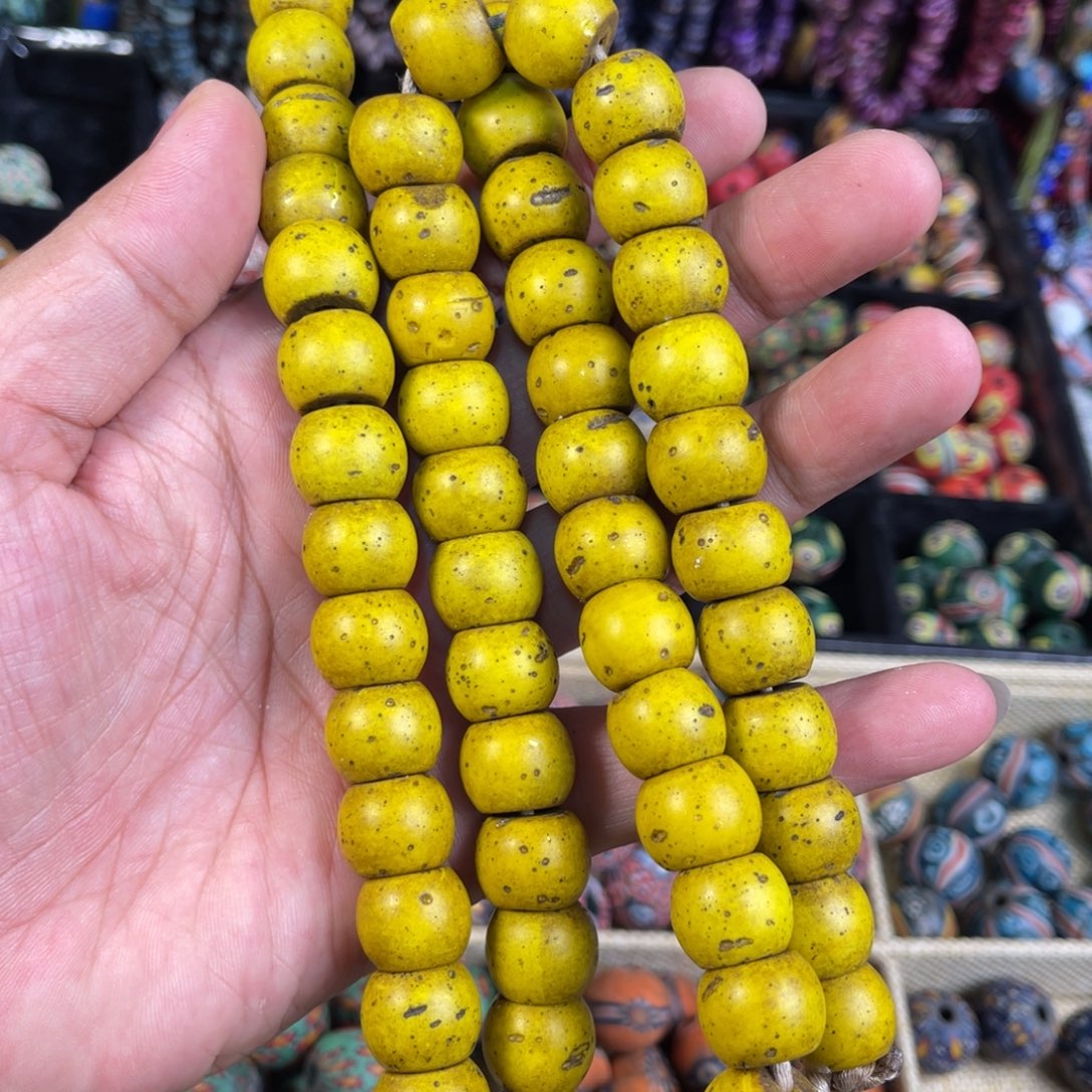 琉璃非金属黄色老珠