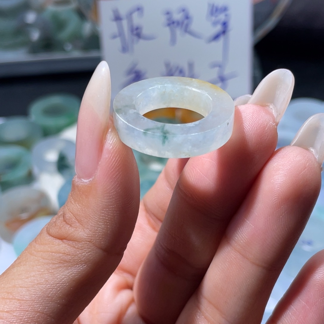 定制翡翠未镶嵌天然翡翠