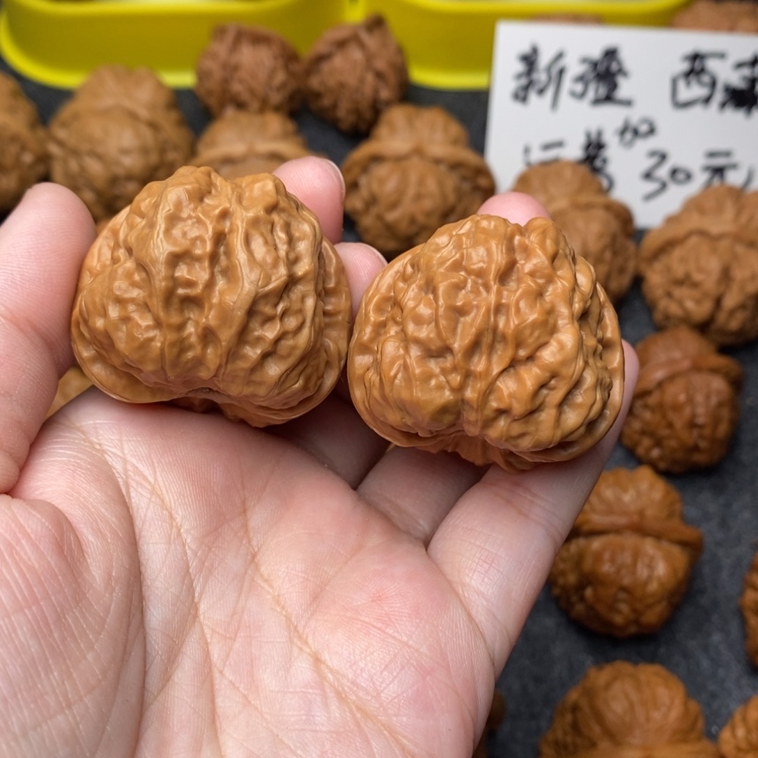 文玩核桃把件朱****洁蛤蟆37