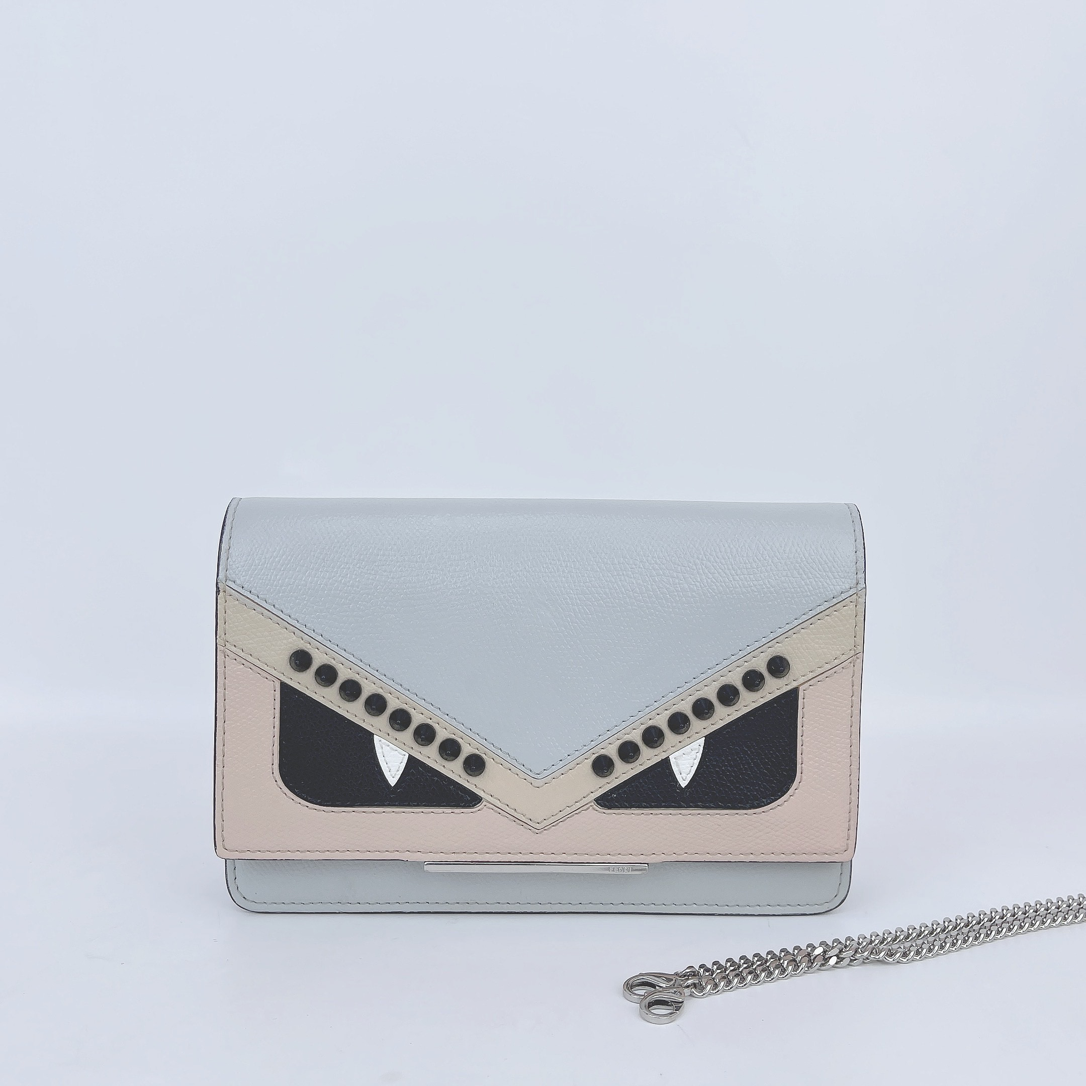 95新 FENDI/芬迪 芬迪 蓝色链条斜挎包底长19 C505