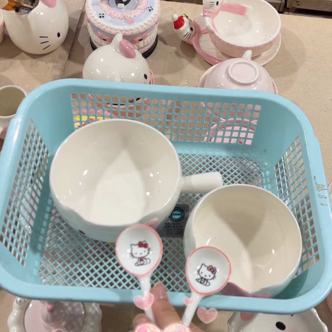 紫砂陶瓷和瓷器是在现代社会