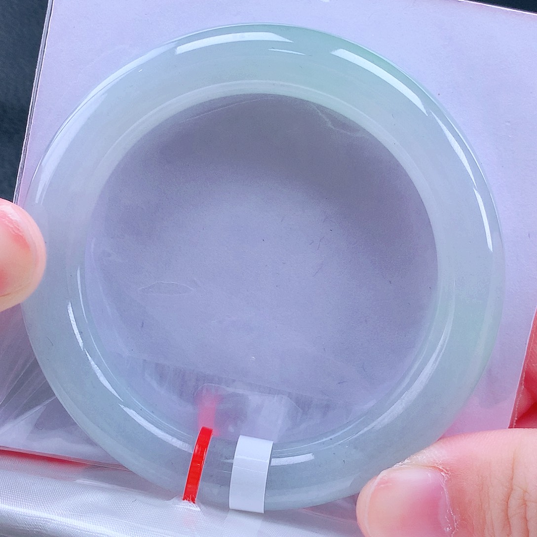 未镶嵌手镯（圆镯）翡翠52圈