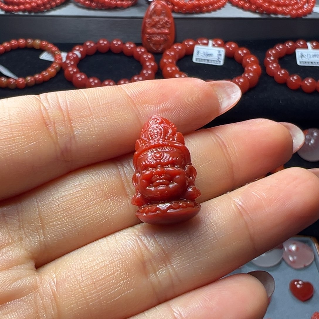 木***杨手串未镶嵌南红玛瑙