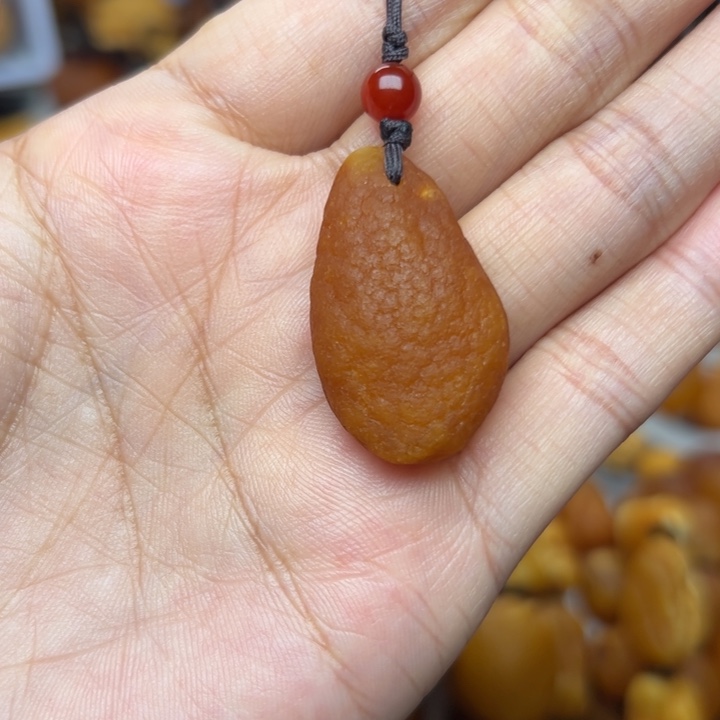琥珀未镶嵌裸石天然蜜蜡