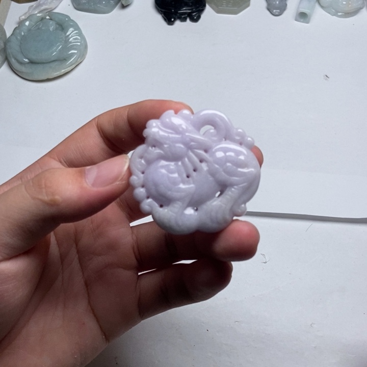 翡翠未镶嵌颈饰麒麟16