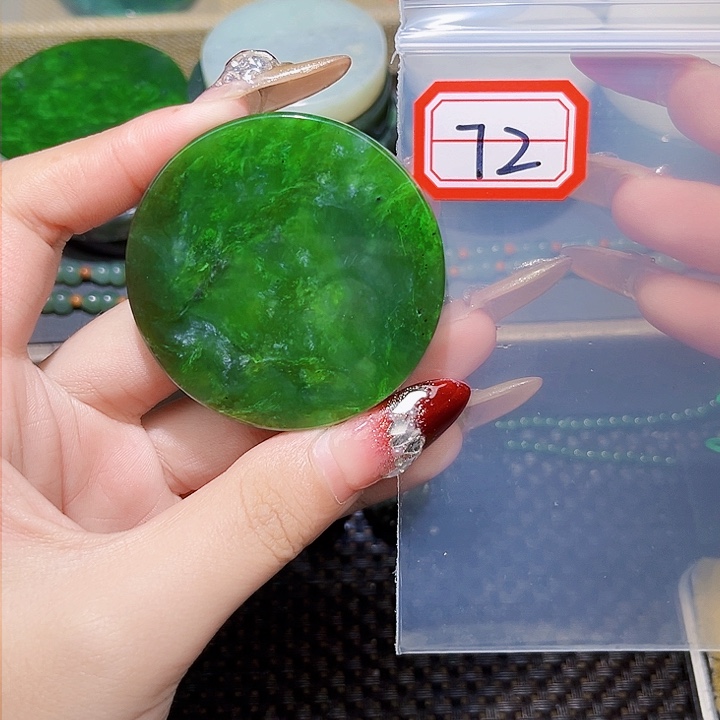 和田玉和田玉边角料随机发未镶嵌