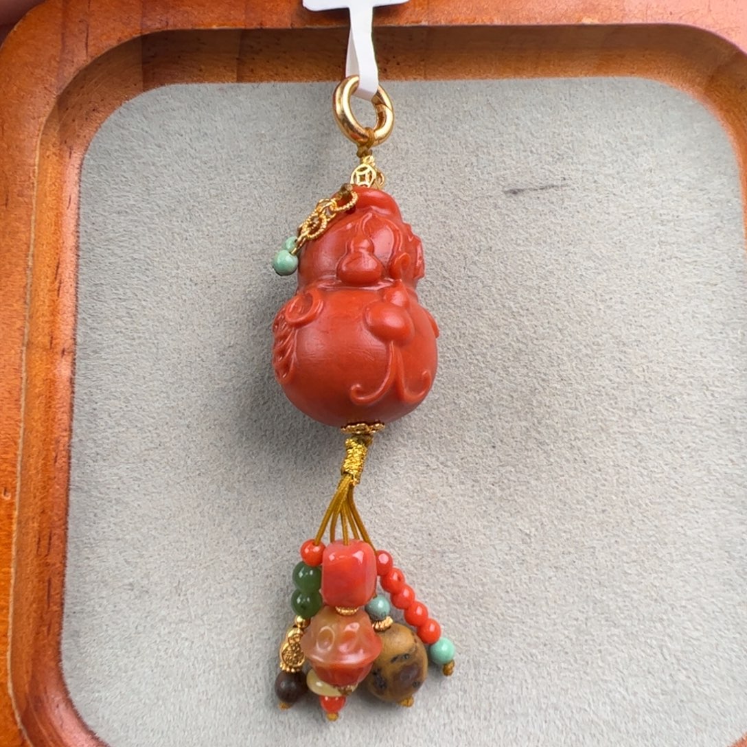 南红玛瑙未镶嵌（万能扣葫芦吊坠30*21）