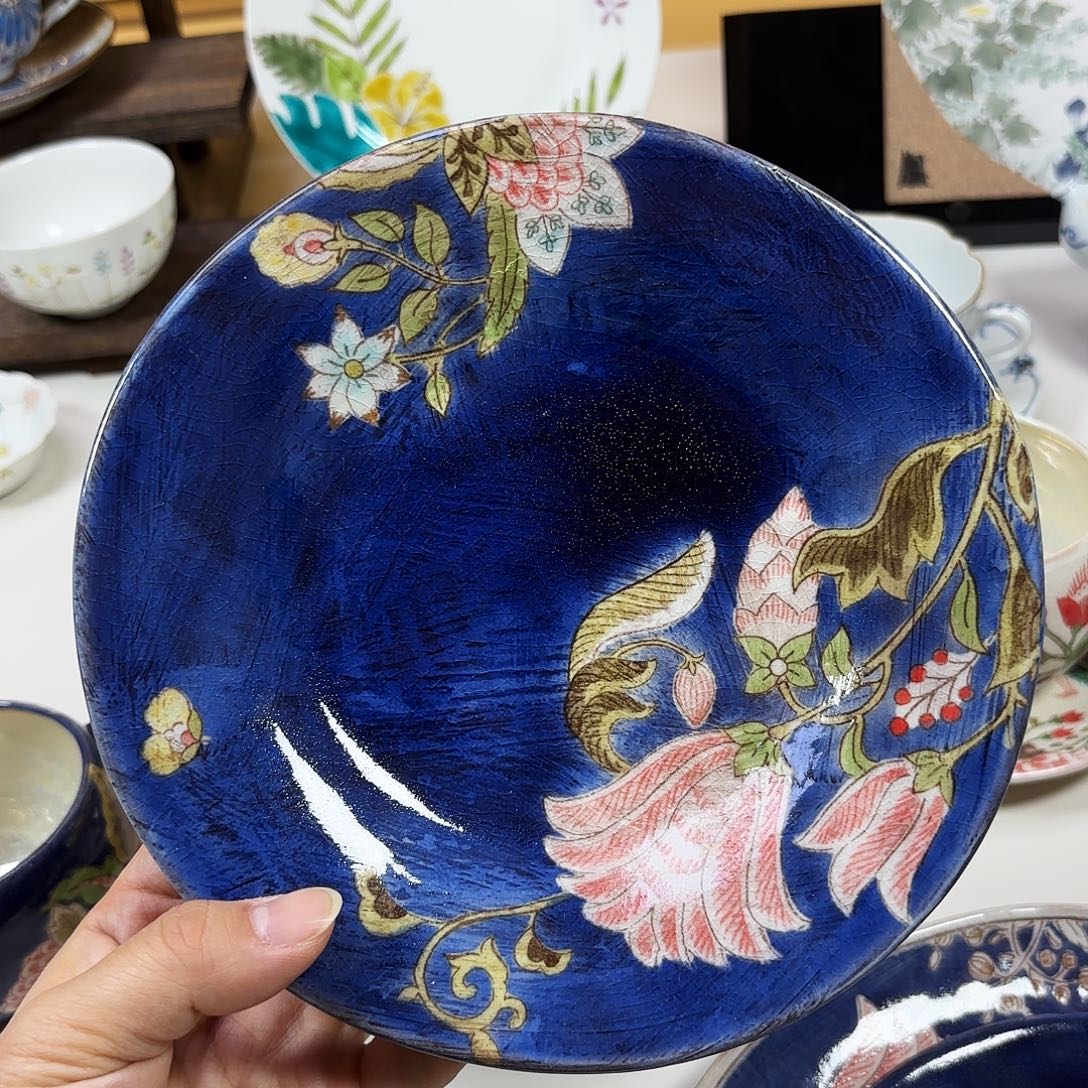 瓷         稻积佳谷