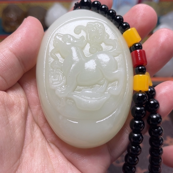 石材天然方解石手把件不退换