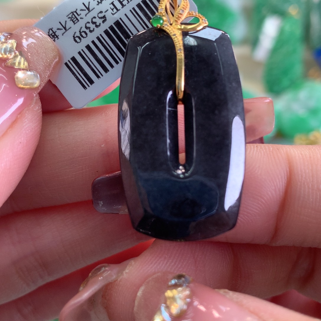 翡翠吊坠(不含链)18K金镶嵌