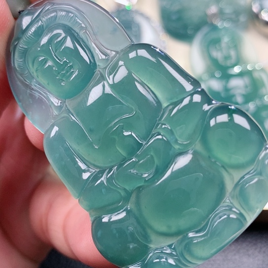 【闪购商品】翡翠颈饰未镶嵌天然翡翠