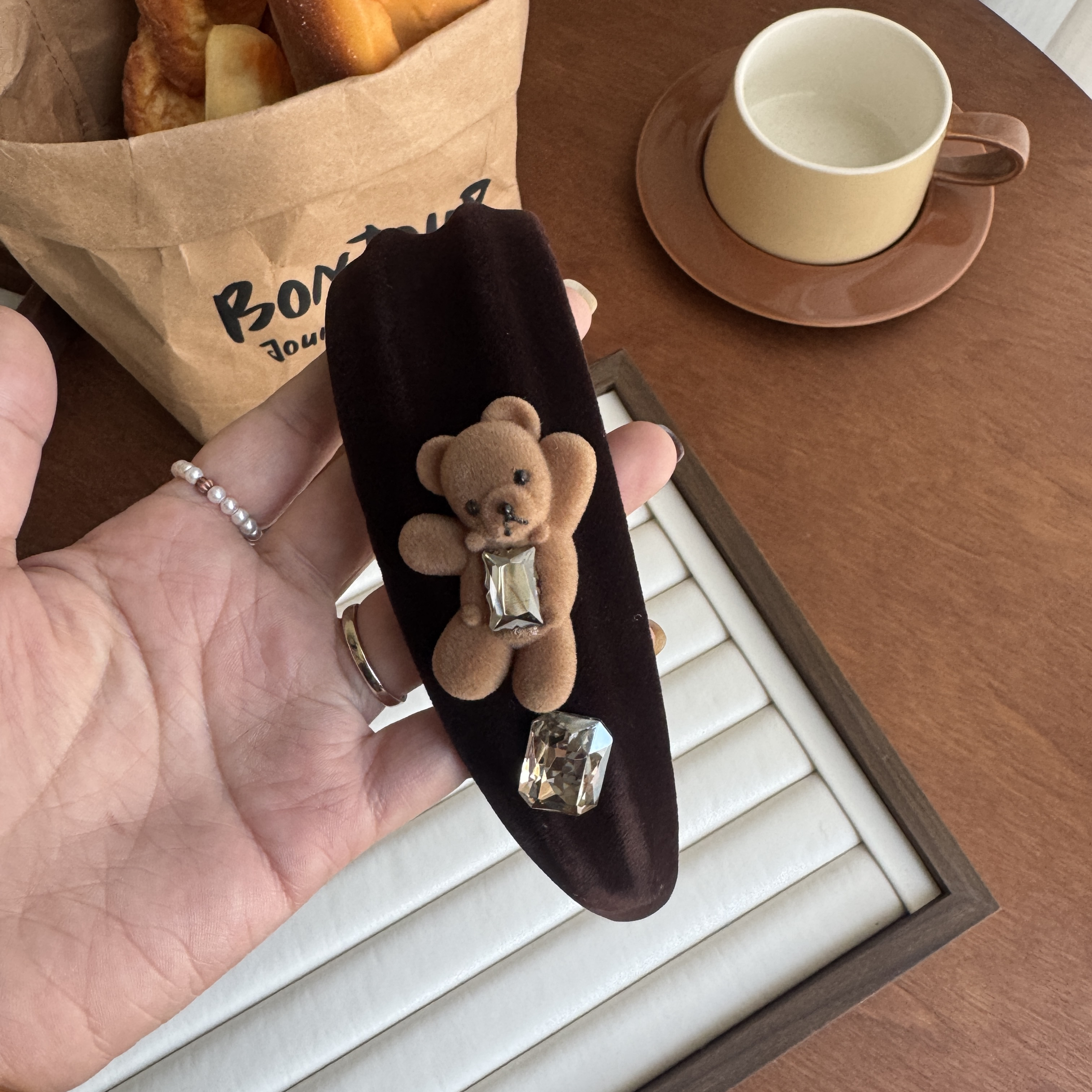 韩国秋冬新款超萌招手小熊毛呢发箍女甜美可爱高颅顶压发头箍发饰