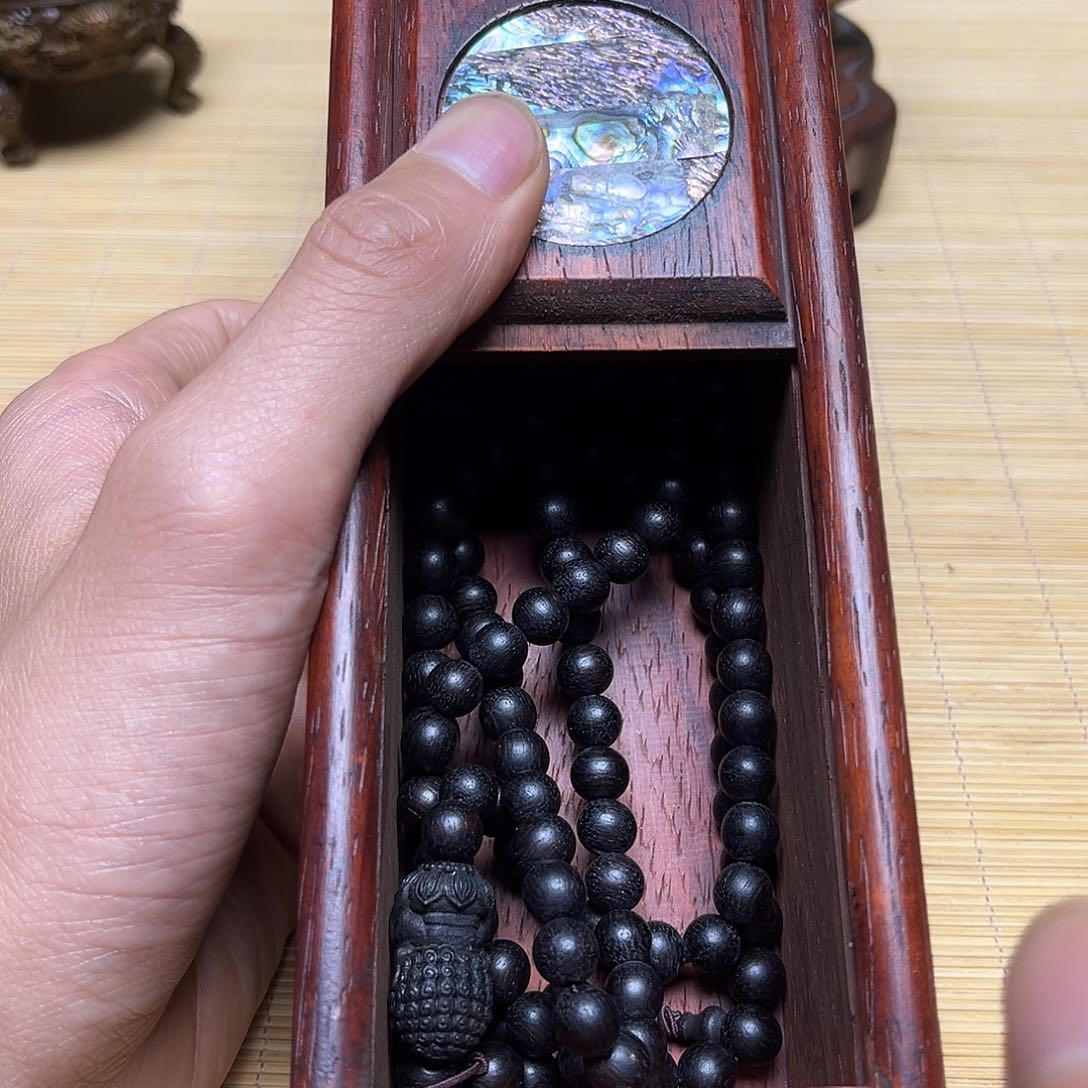 滴血莲花菩提吊坠