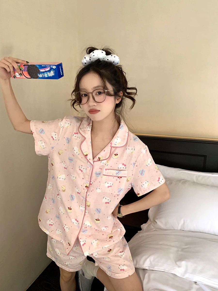 日系少女甜美可爱卡通KT猫印花睡衣女夏季新款短袖短裤宽松家居服