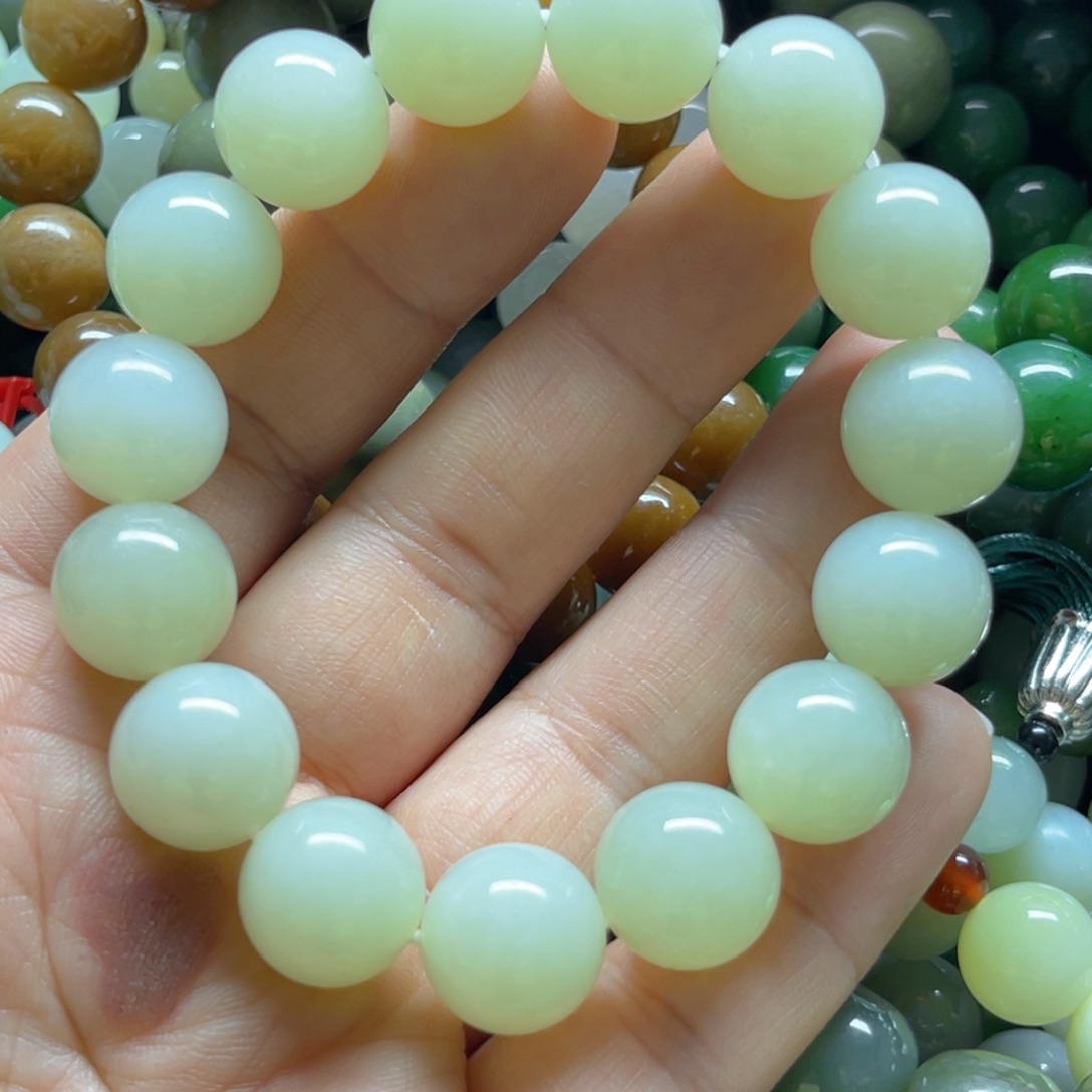 和田玉手链未镶嵌