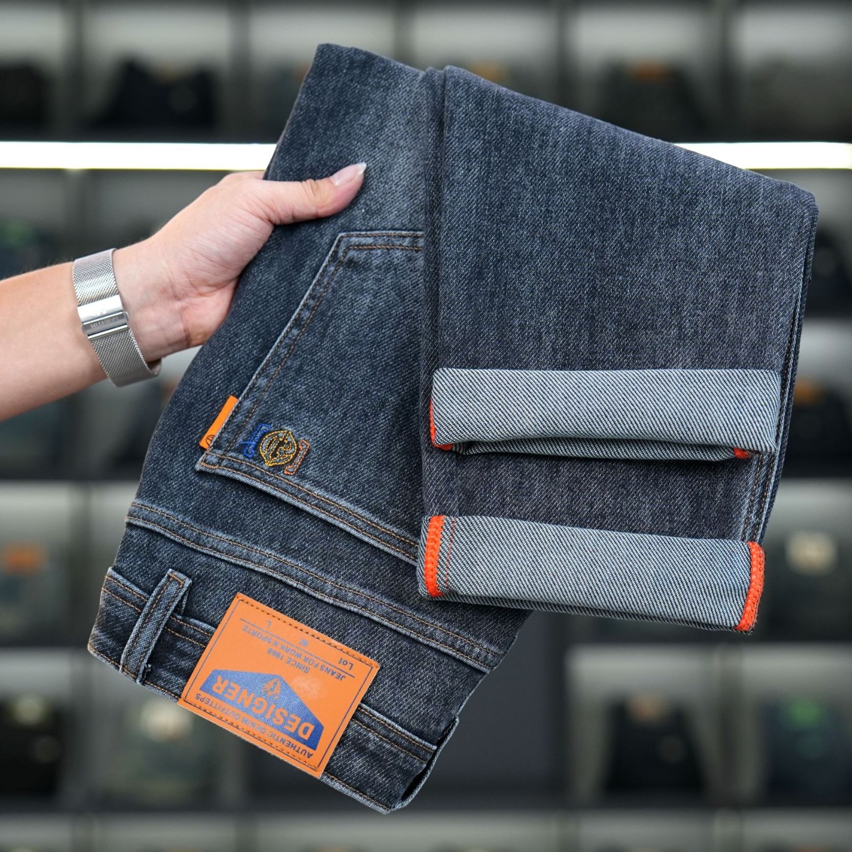 冬季新款大牛耐磨超柔刺绣潮流水洗宽松V锥弹力直筒牛仔裤男长裤