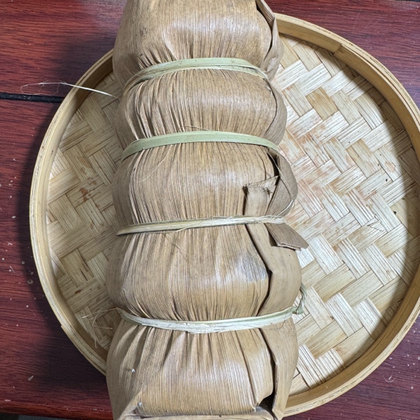 2017龍陌香沱茶普洱生茶春100克/沱