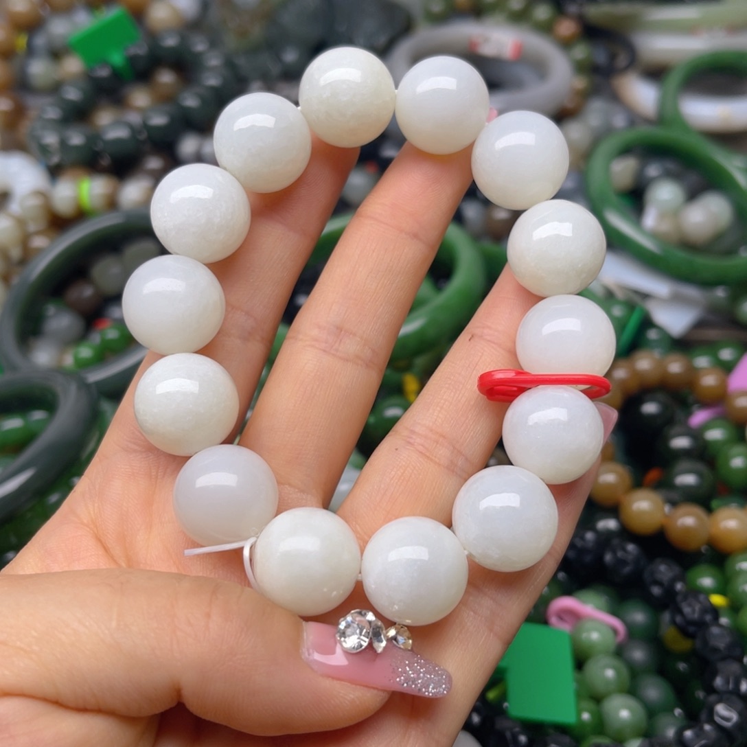 手链未镶嵌和田玉