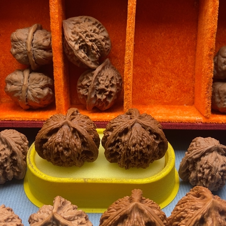 晨***雨文玩核桃吊坠哈哈哈哈哈哈哈哈