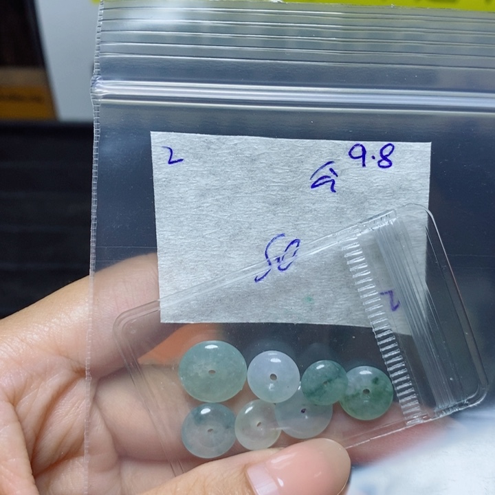 未镶嵌定制翡翠不退