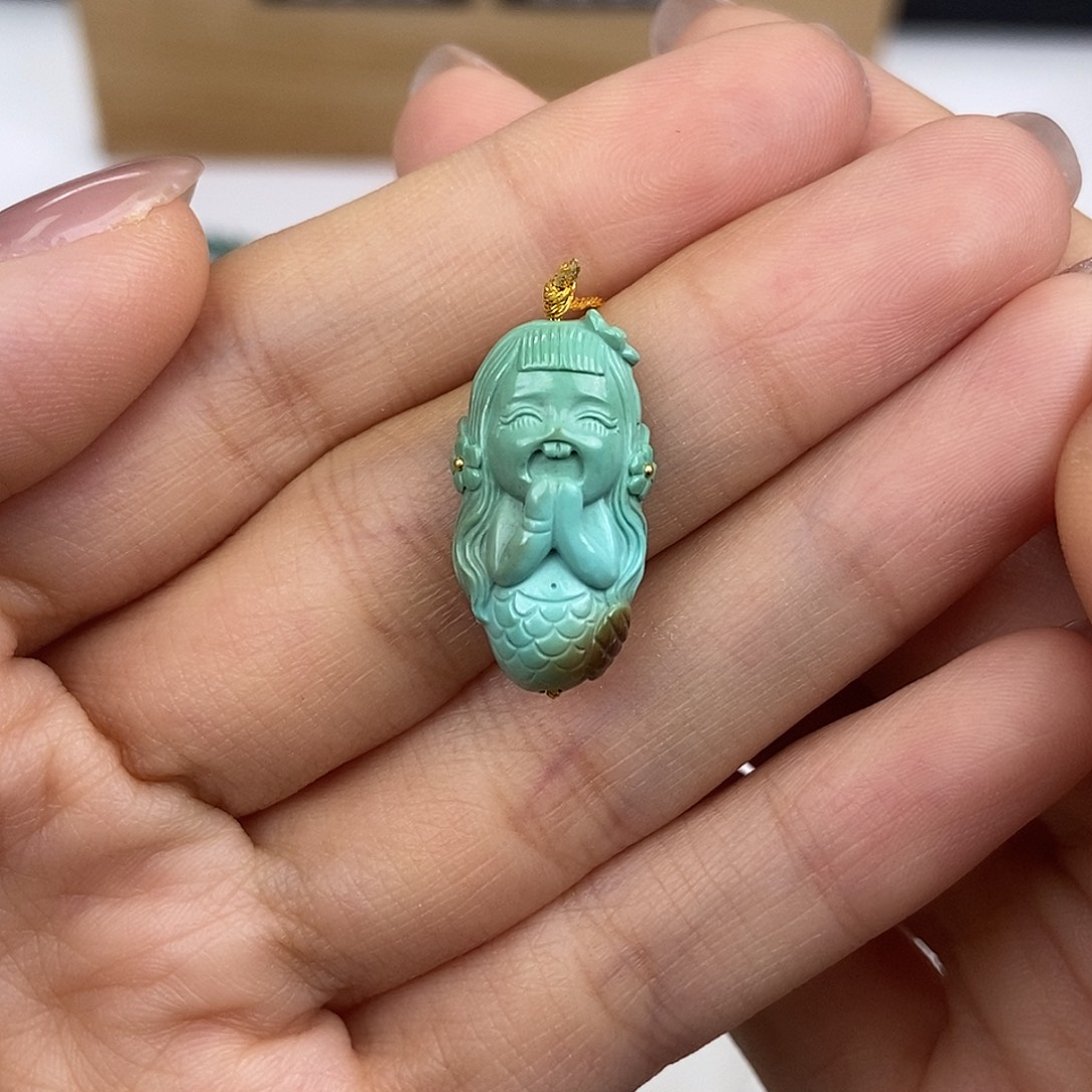 绿松石未镶嵌珠宝奇石