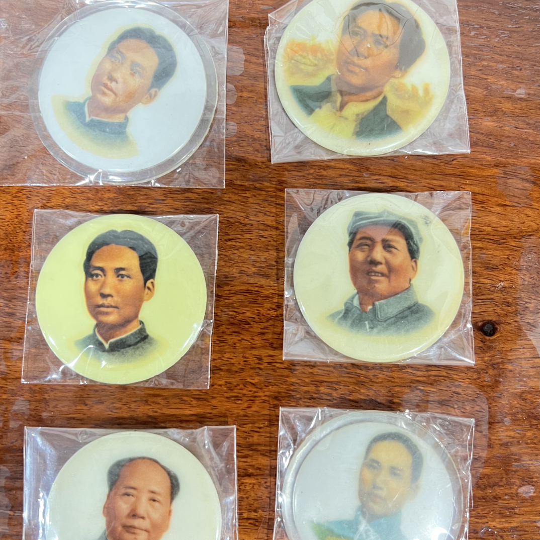 毛爷爷像章塑料35一枚