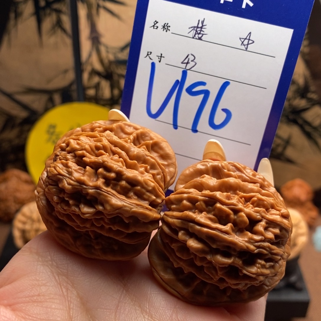 文玩核桃把件楼子43