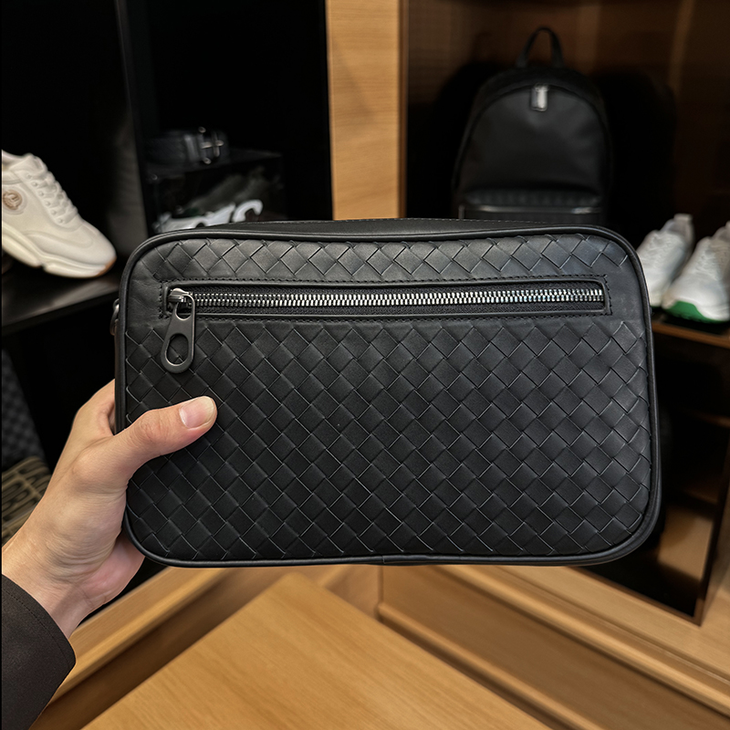 BOSOM VARVLEBV BV 【头层牛皮】手工编织斜挎包通勤包商务单间包