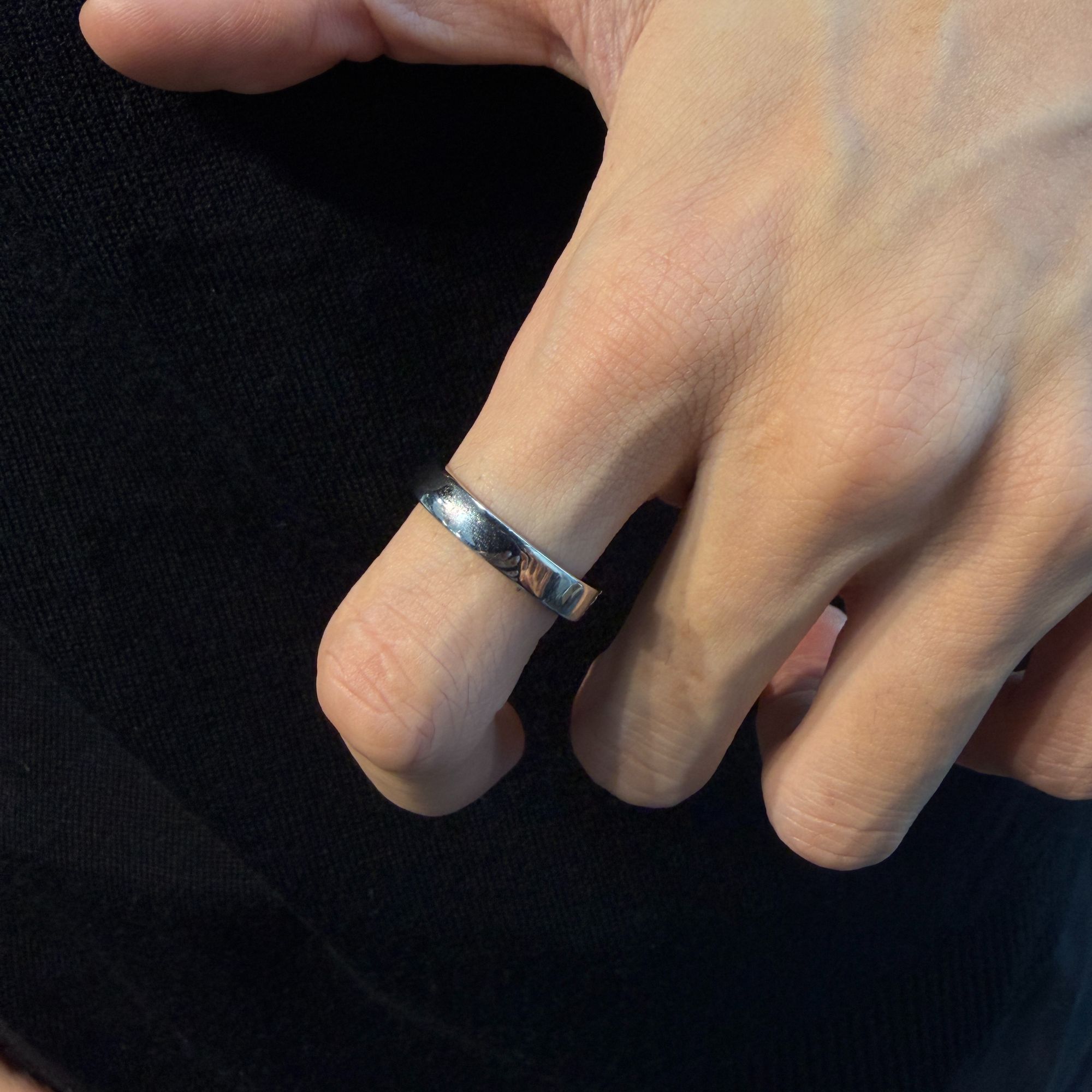 合金戒指 新款来袭黑钉戒指