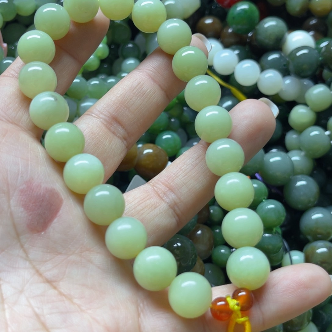 和田玉手链未镶嵌