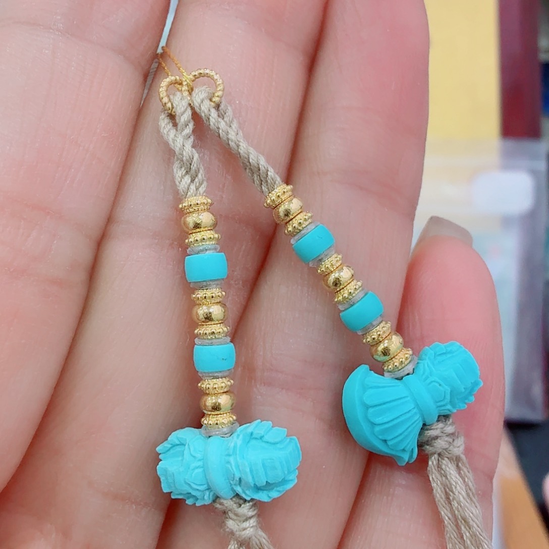 未镶嵌绿松石珠宝奇石