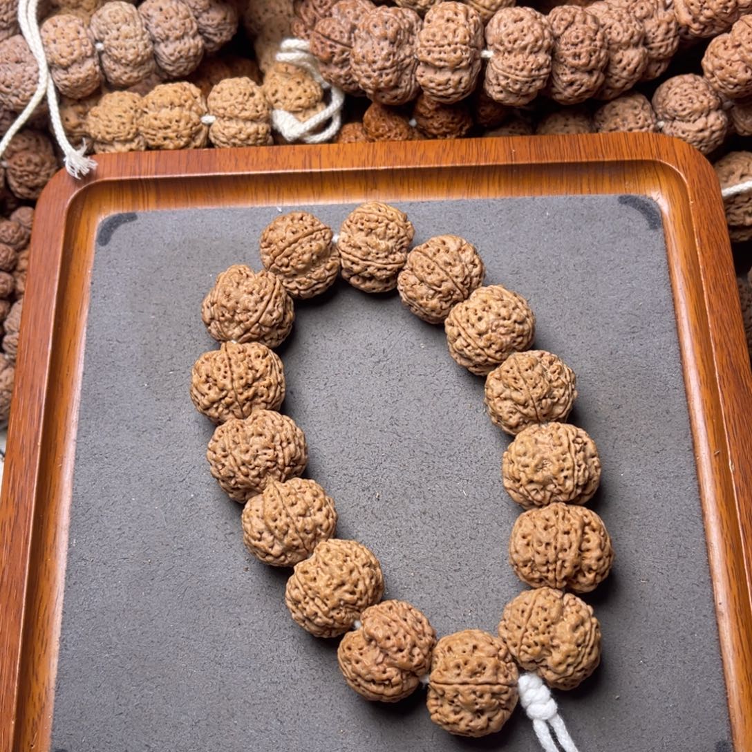 菩提籽类16号金刚菩提深沟双龙梅花22+