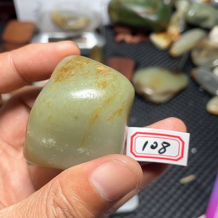未镶嵌和田玉挂件108