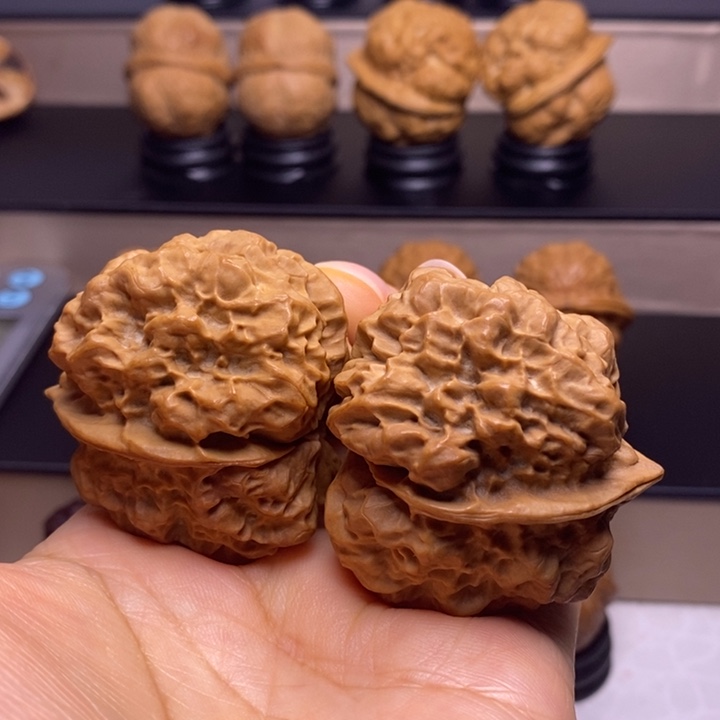 我***。文玩核桃把件上古金蟾10