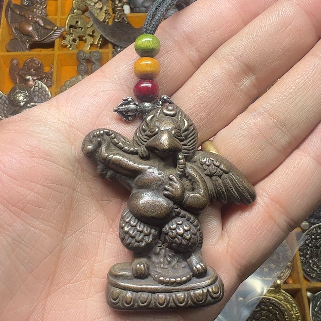 小***雷合金类啊哈哈真的好喜欢这个风格
