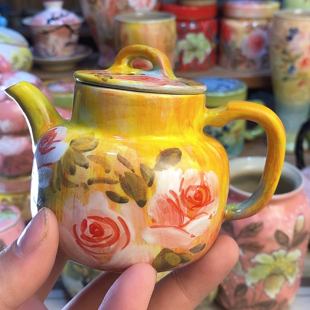 瓷片手绘陶瓷艺术设计