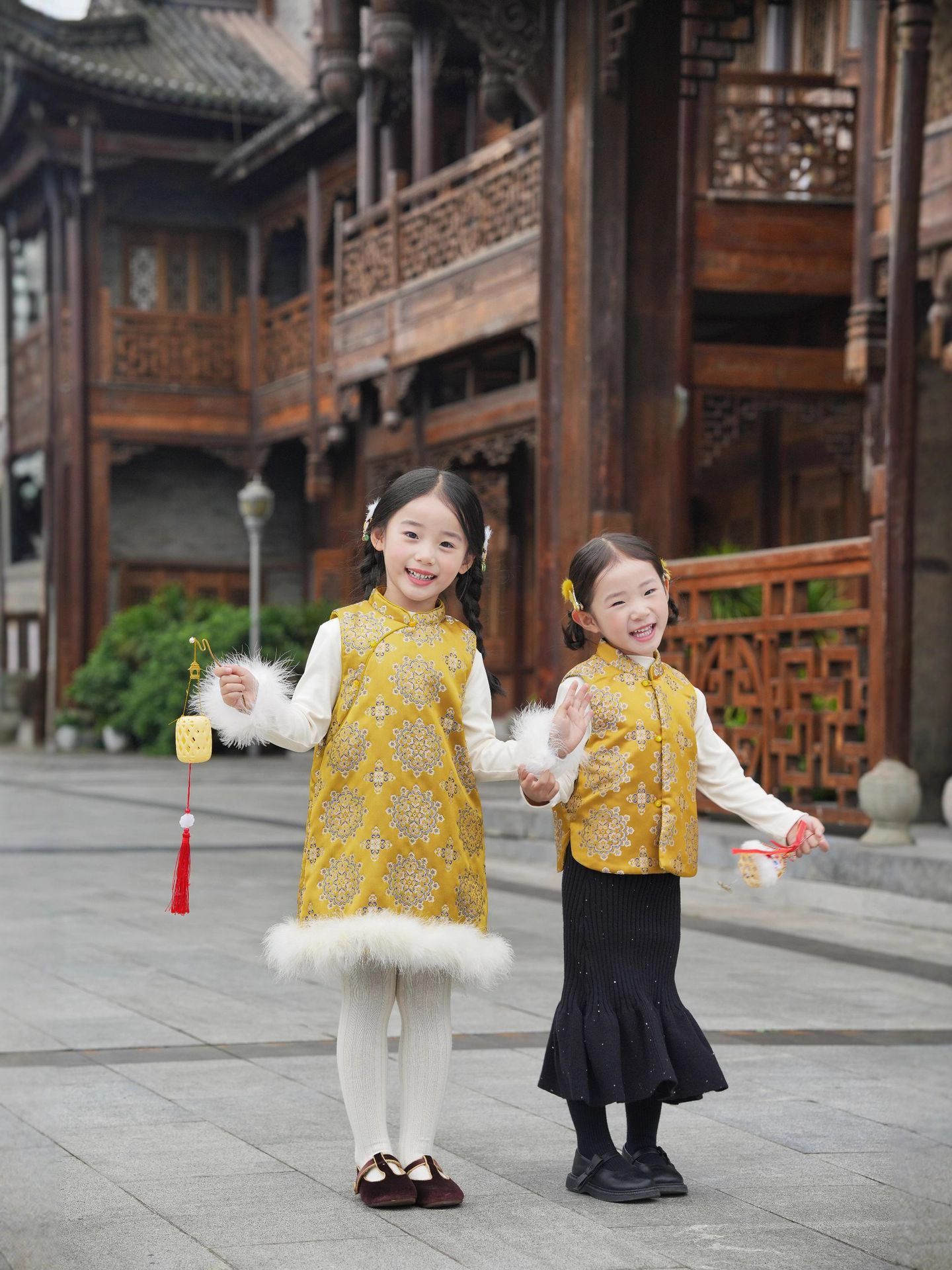 男童冬款汉服国风高端驼鸟毛坎肩背心姐弟装兄妹装湃年服