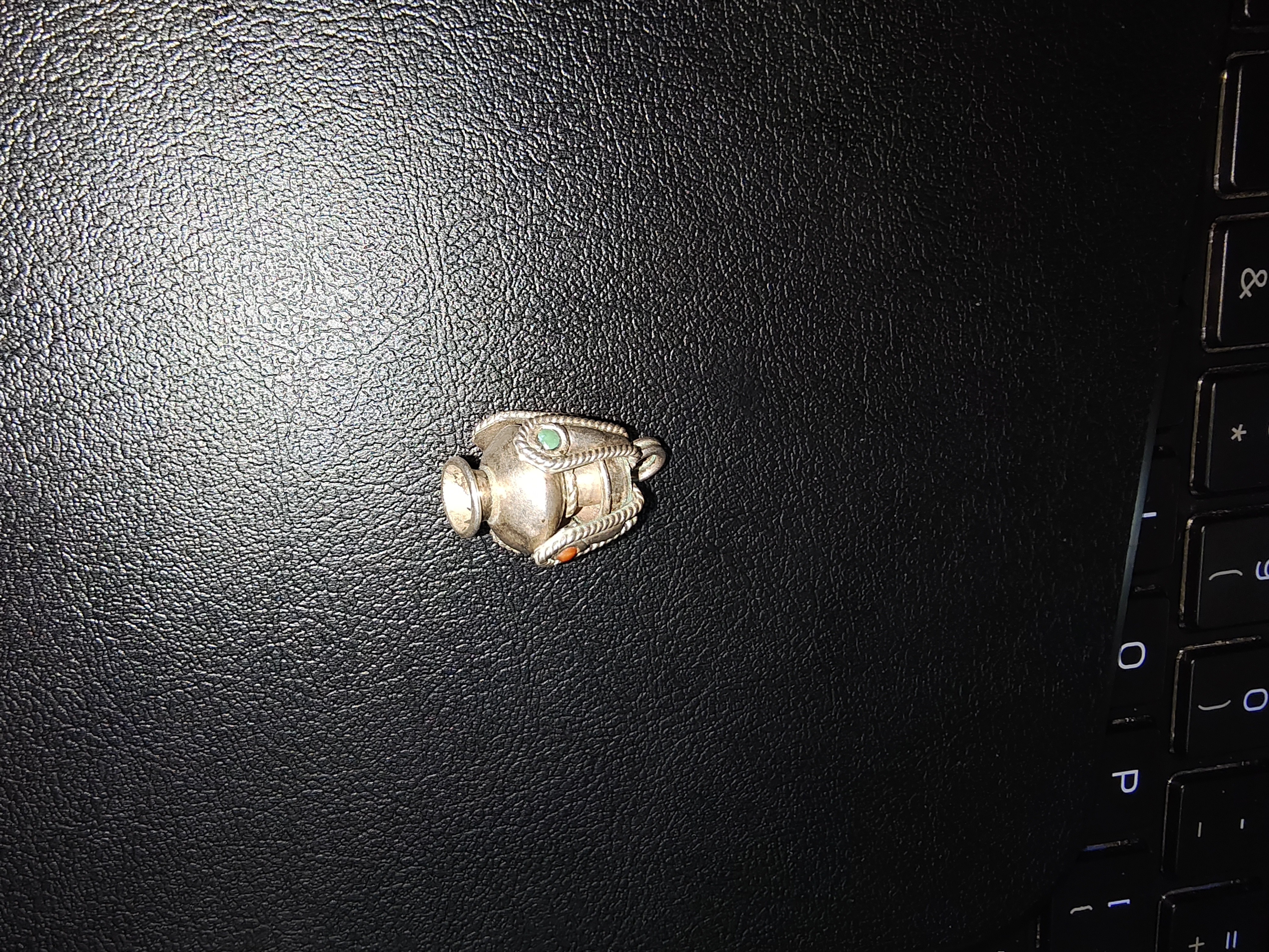 长寿宝瓶纯银挂饰摆件