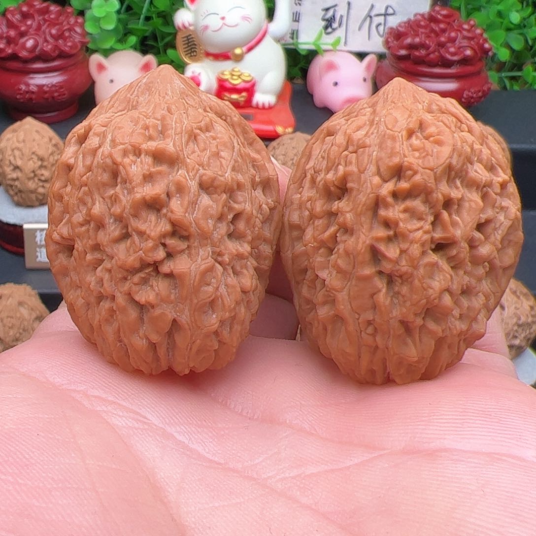 文玩核桃把件正版一代油瓶大蒜头，边34肚37