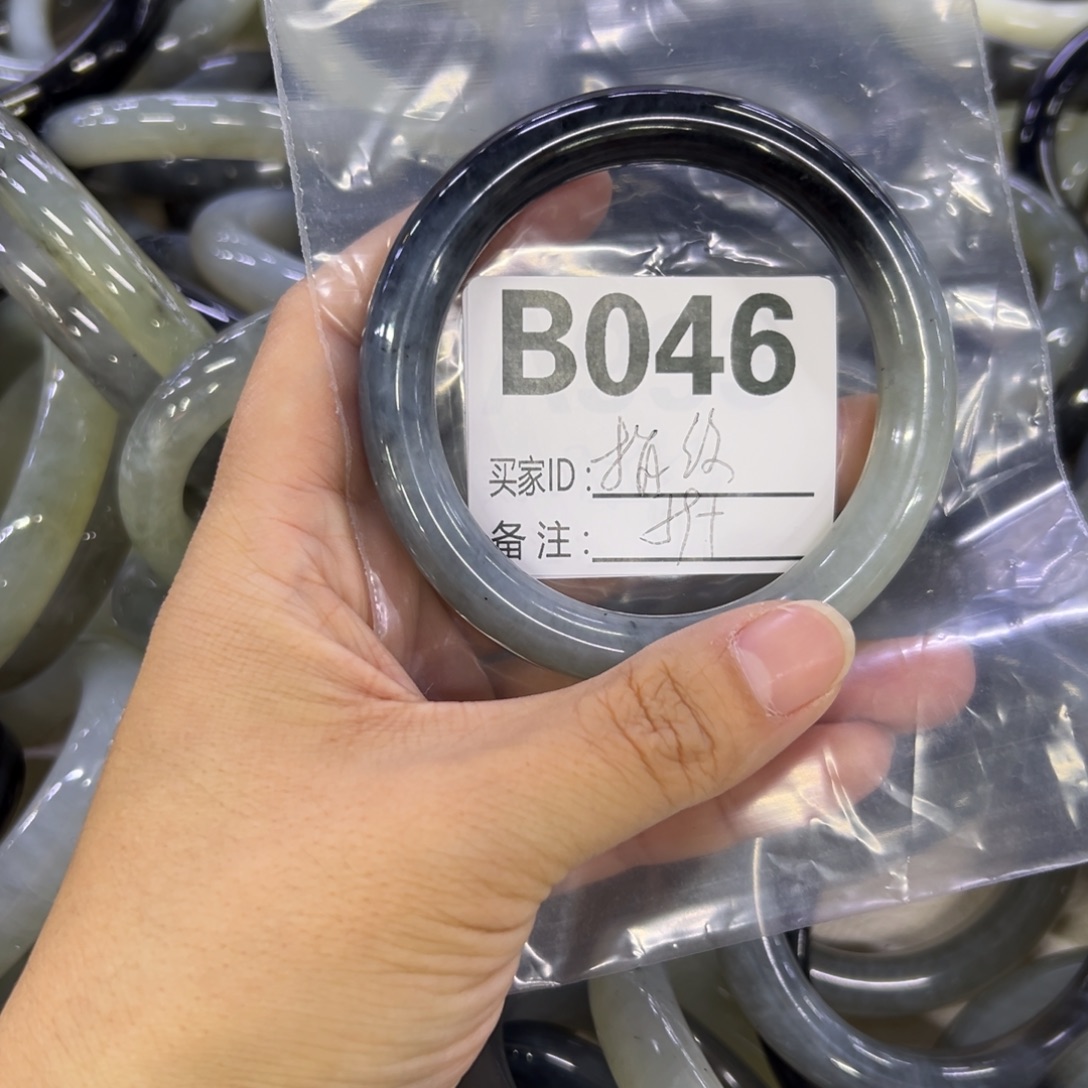 指***纹蛇纹石玉未镶嵌手镯